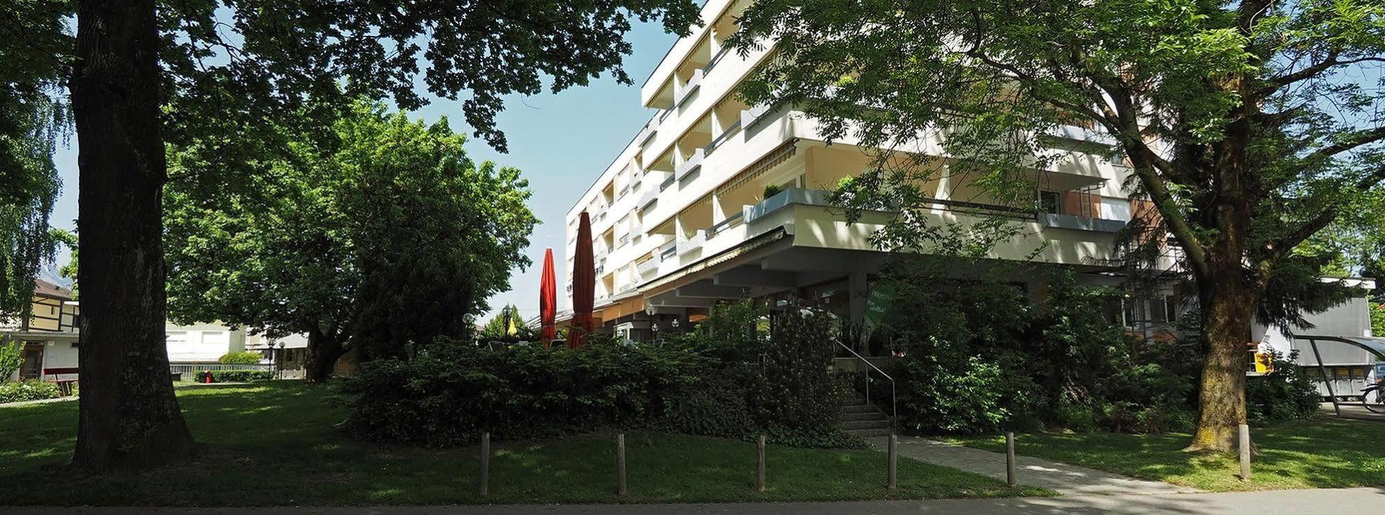Hotel Holiday Thun 3*