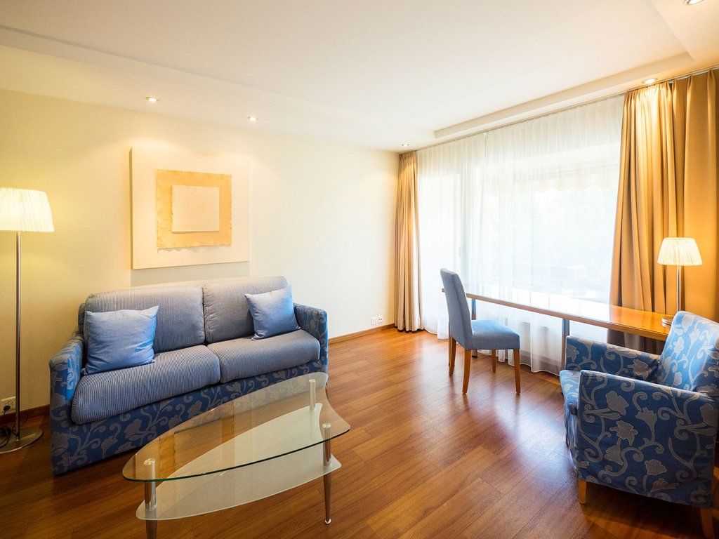 Hotel Hotel Holiday Thun Thun